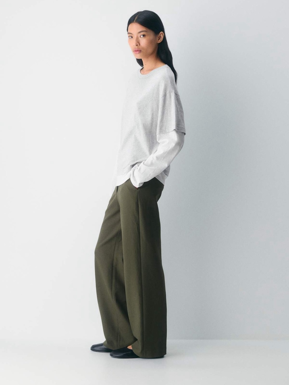 Aritzia
The Limitless Pant size 6